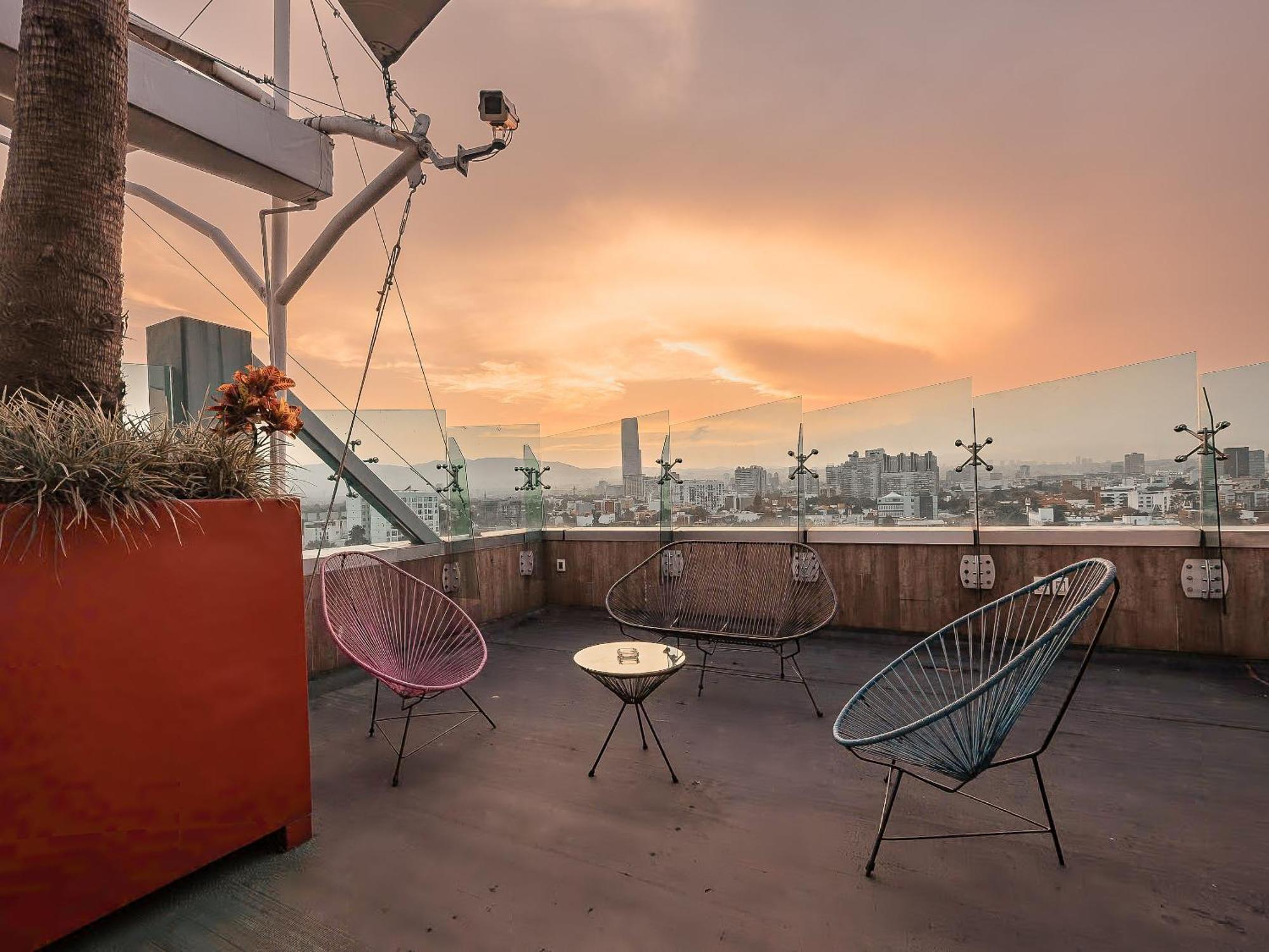 The Jungle Loft Tropical Comfort In A Centric Location With Kitchen 멕시코 시 외부 사진